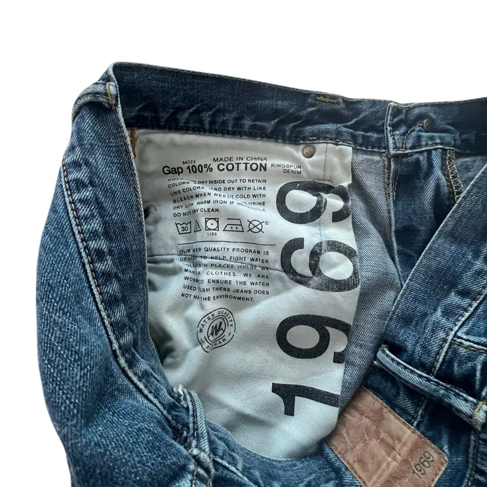 Gap Standard 1969 Classic Blue Denim Jeans Size 32 x 34‎